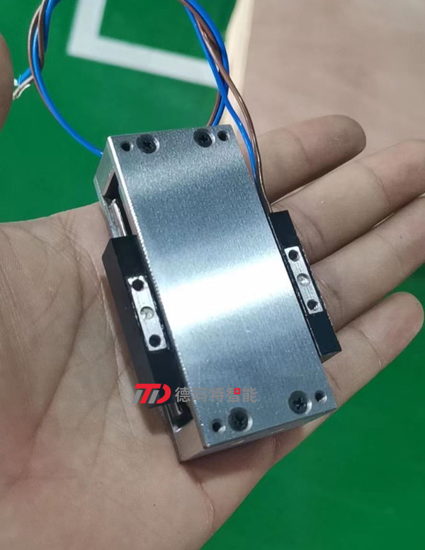 DTM Rectangular Voice Coil Motor